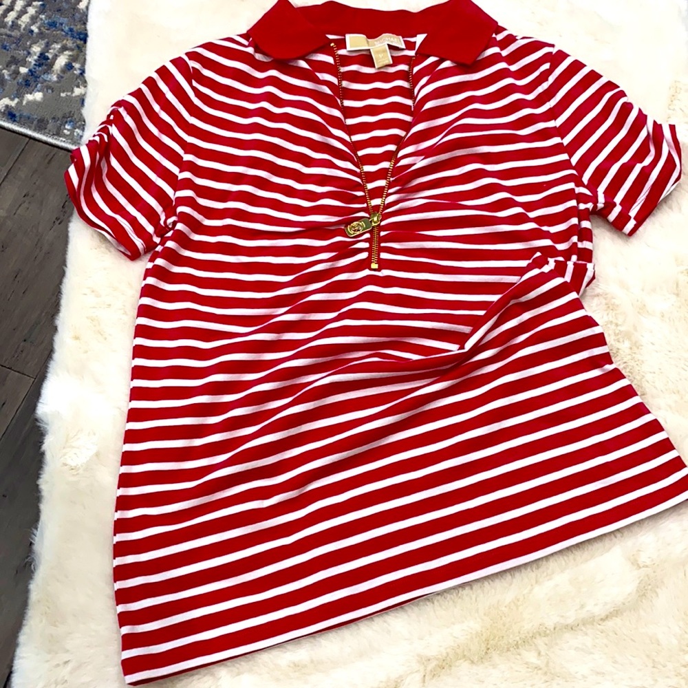 Brand new Michael Kors soft t shirt Size Medium